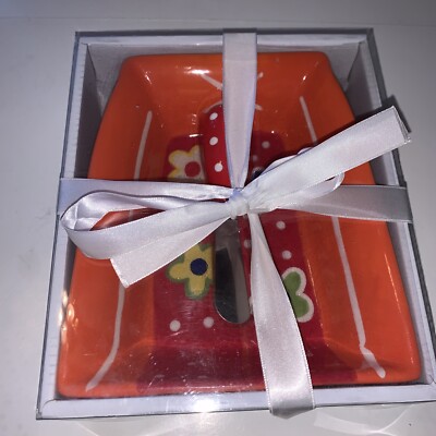 dei Dennis East International, LLC Orange And Red Dotted Dish spreading knife
