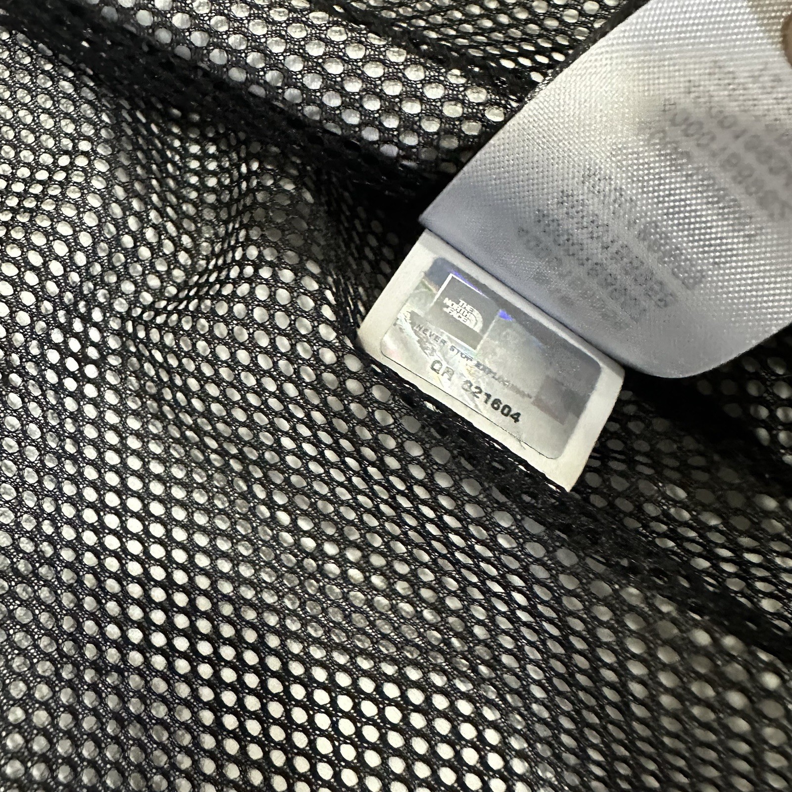 North Face DryVent Rain Jacket Mens Medium Full Zip Windbreaker Mesh Lined thumbnail 15