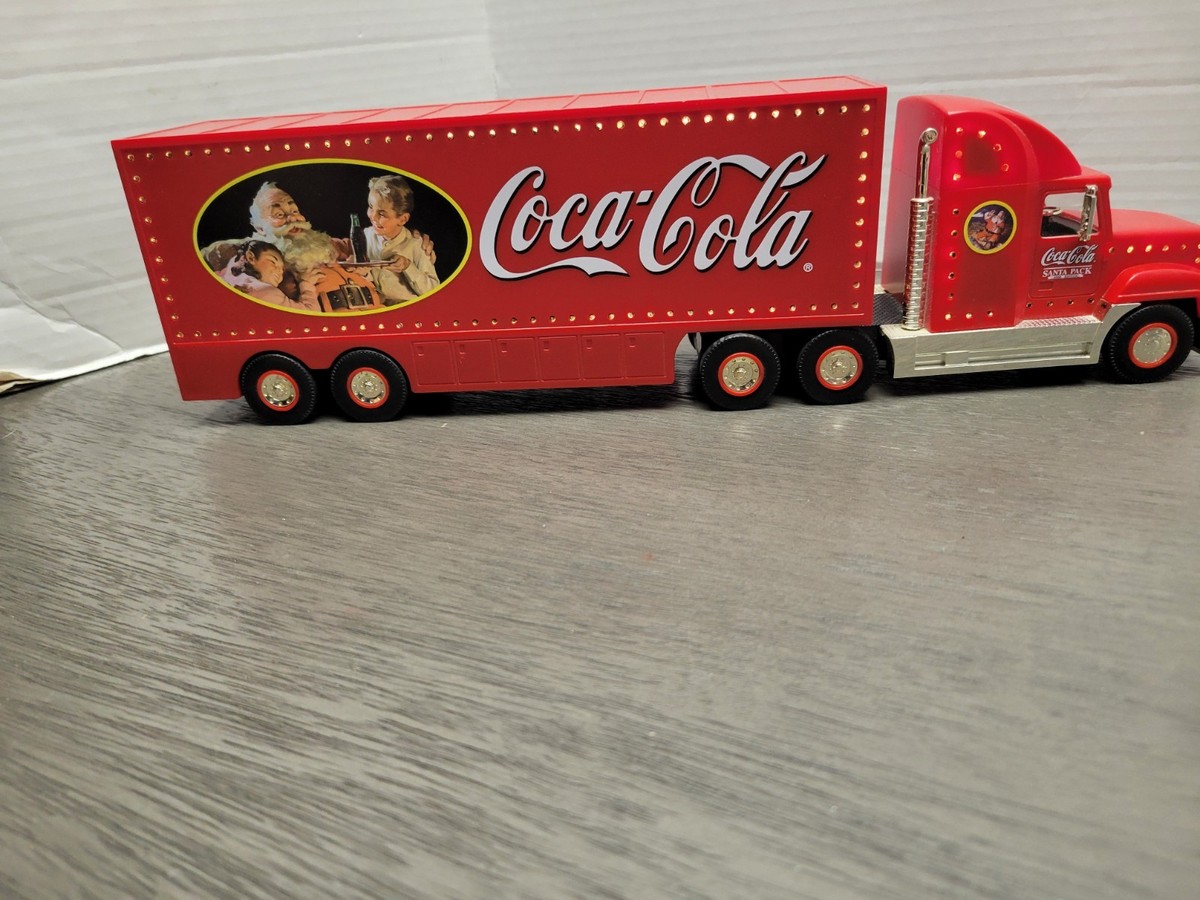 Coca-Cola Santa Truck ミニカー 限定2700台 Coca Cola Christmas