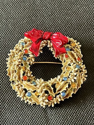 ART Signed Christmas Wreath Brooch Pin Vintage 1960s Rhinestone Red Bow Goldtone
