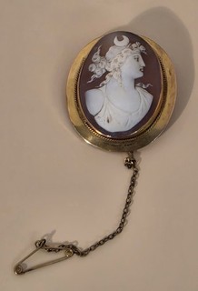 Vintage 9ct Gold Shell Cameo Brooch Pendant Classical Lady Moon Goddess 8.19g