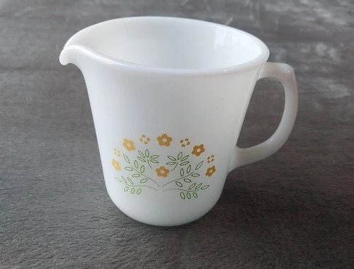 Vintage Pyrex Milk Creamer  summer impressions
