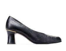 Vintage 90s Black Leather Pumps Minimalist Comfort Heel Italy Style EU 38 US 7.5