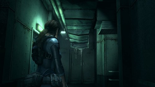Resident Evil Revelations - Xbox One Standard E (Microsoft Xbox One) (US IMPORT) - Picture 7 of 10