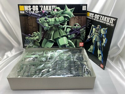 HG Gundam 1/144 MS-06 Zaku II Zeon Mobile Suit Plastic Model kit