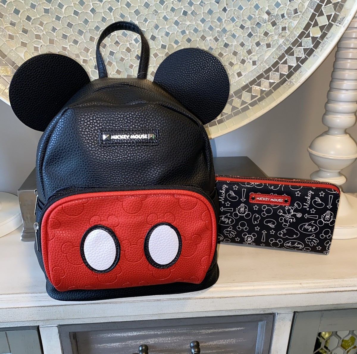 Red Disney Mickey Mouse Backpack Bag & Wallet Wristlet Set  display picture 3
