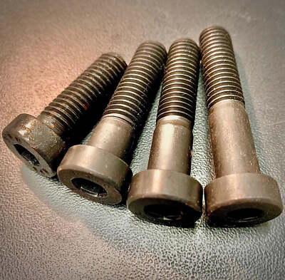 M16 Innensechskantschraube Low Cap hochfest 10,9 selbstfärbend DIN7984