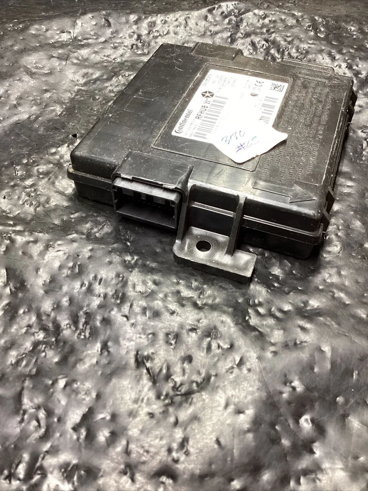 Dodge Durango 2016-2017 OEM buje receptor 68211124AE Foto 2 de 4