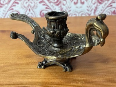 Vintage italienischer alter Messing Pfau Kammer Kerzenständer