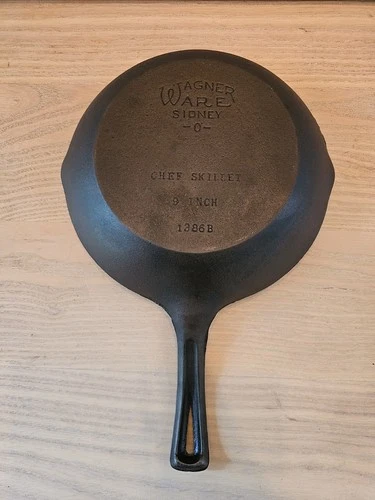 *RESTORED* VNTG Wagner Ware Sydney -O- Cast iron 9 Inch Chefs Skillet 1386 B