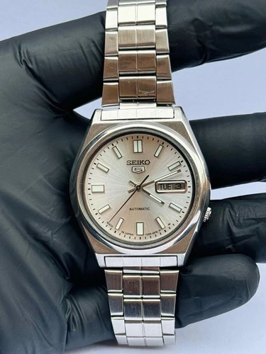 Vintage Seiko 5 Men's Automatic Watch SNXS 7009 Day/Date