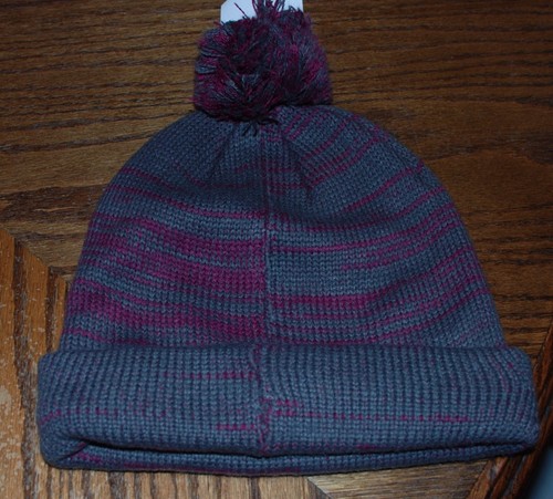 Blau oder grün oder grau/pflaume Neu mit Etikett Life is Good Good Vibes Winter Bommelmütze - Bild 6 von 10