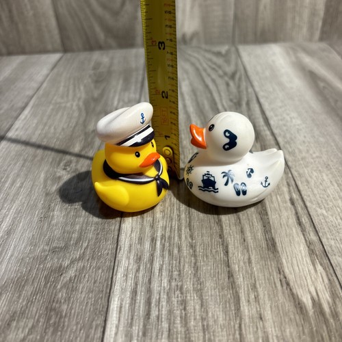 Set Of 2 Mini Nautical Vacation Themed Rubber Duck Duckies Boat Jeep (K63) - Picture 14 of 14