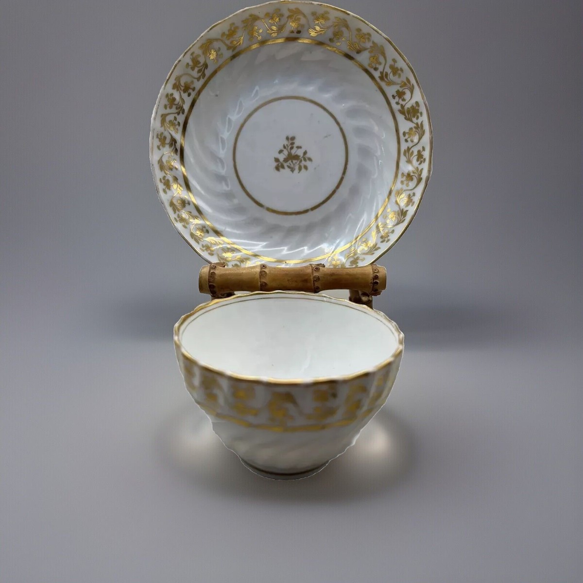工芸品 Worcester Cup&Saucer? Set of Six Vintage (1980s) Wedgwood 4034 Metallised Bone