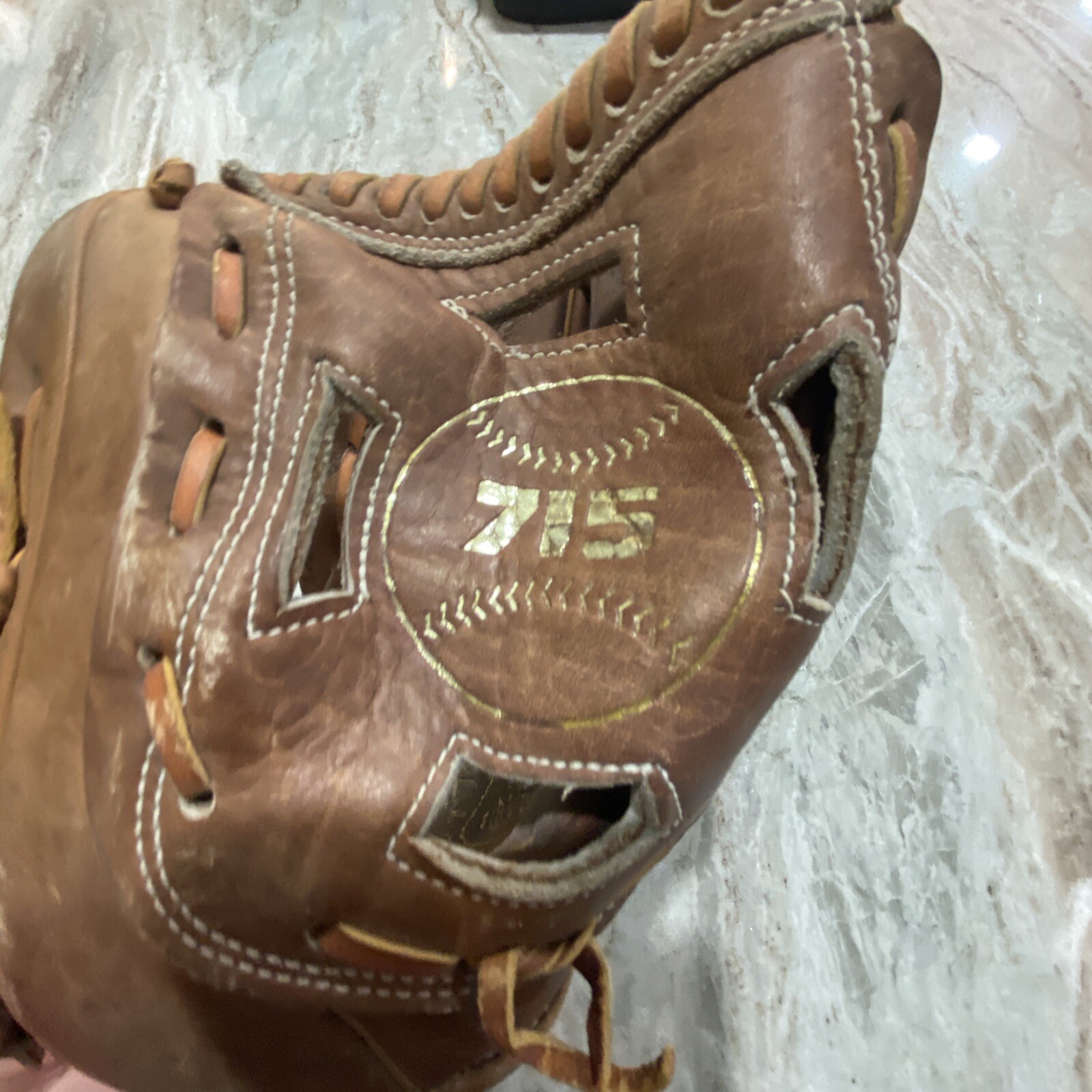 MacGregor Hank Aaron 715P Baseball Glove Mitt Left Hand Throw Vintage