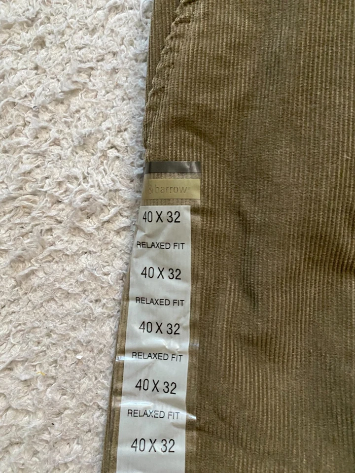 Pantalones rectos de pana Croft & Barrow para hombre calce relajado caqui talla 40 x 32 Foto 4 de 4