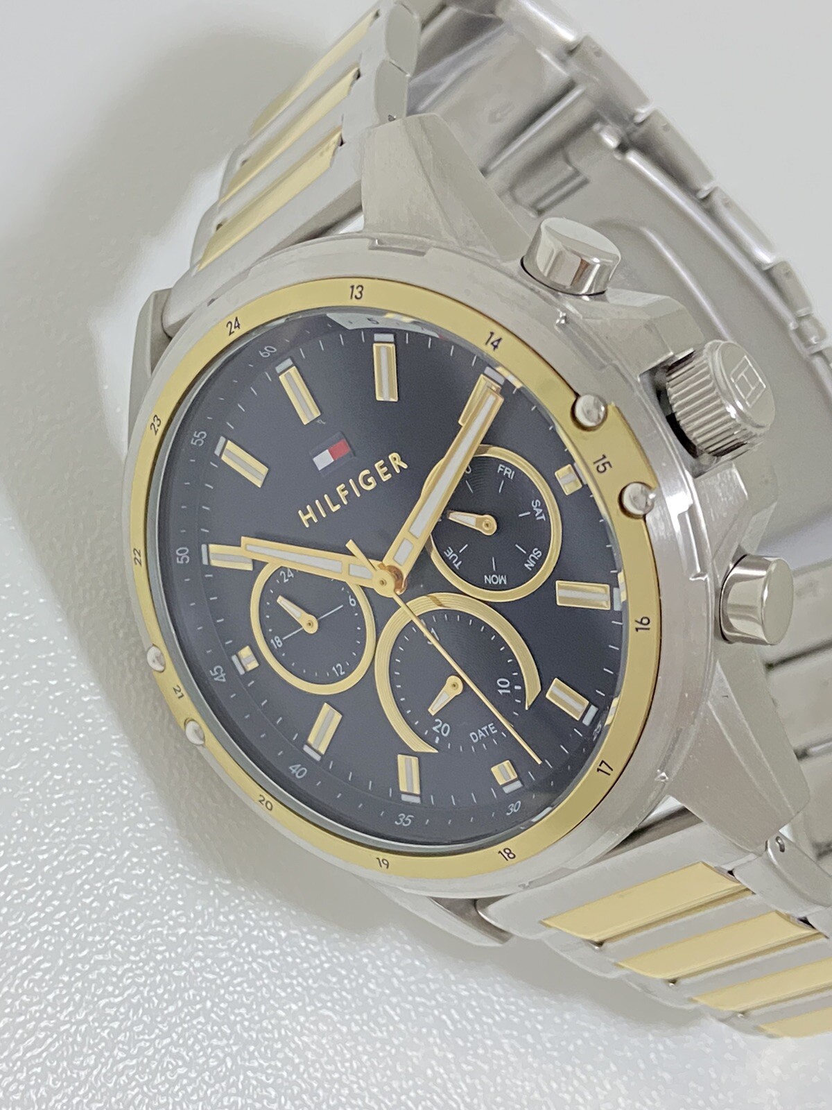 Tommy Hilfiger Herren Uhr 1791937 Multifunktionsanzeige Edelstahl 