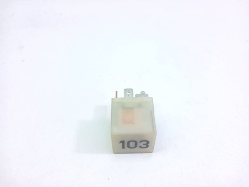 Volkswagen Bora 2001 Sonstige Relais 357911253 UST114410