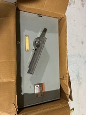 Siemens V7F3204 200 A 240 V 3 P Vacu-Break Disconnect Switch (New Open Box)