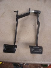 1967 Corvette 4 Speed Clutch Brake Pedals Manual Transmission Gm Oem 1967 Corvette 4 Speed Clutch Brake Pedals Manual Transmission Gm Oem