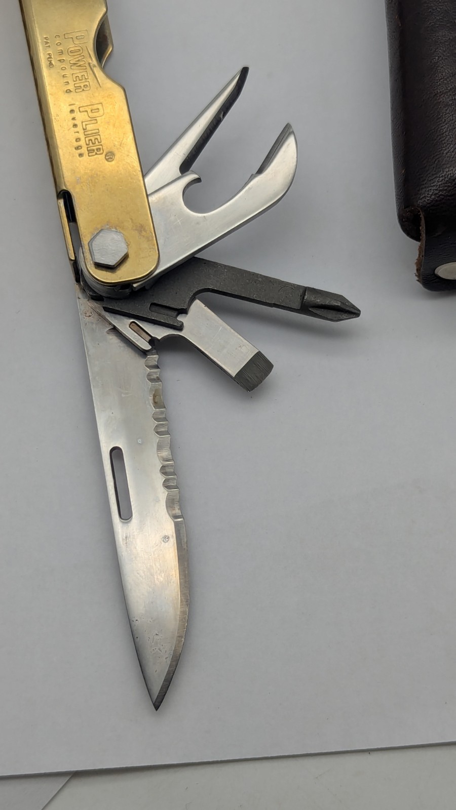  SOG T52 Power Plier Mulitool Gold Tone PRE OWNED READ TiNi COAT USA HARD 2 FIND