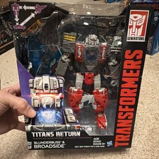 Hasbro Transformers Titans Return Broadside & Blunderbuss Transforming Figure
