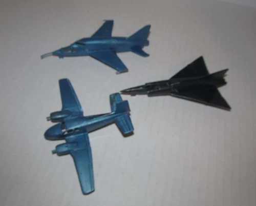 3 Vintage Marx Jetport Airport Playset Airplanes (Not Complete)