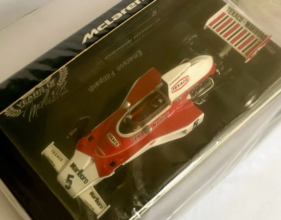 F1 1:43 Spark MCES162202 McLaren M23B N°5 E.Fittipaldi 1st Brazilian GP W.C.1974 - Immagine 3 di 3