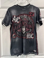 Affliction AC Live Fast Seal T-Shirt Men Sz M Distressed Patch Bikercore Grunge