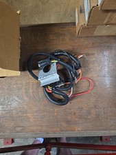 Ford Interceptor Plug-in Headlight Flasher Fm6905