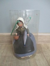 POUPEE FOLKLORIQUE LE MINOR ? VENDEE COIFFE PANIER PARALUIE """