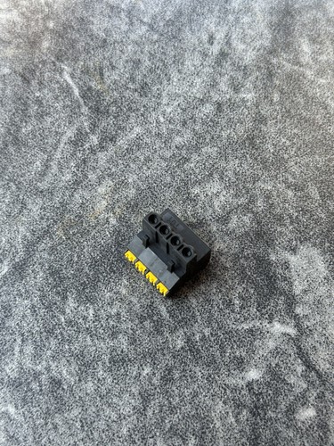 Pilz T01 Right Angle Terminal Block FNIP, NEW, FREE SHIPPING. - Picture 3 of 6