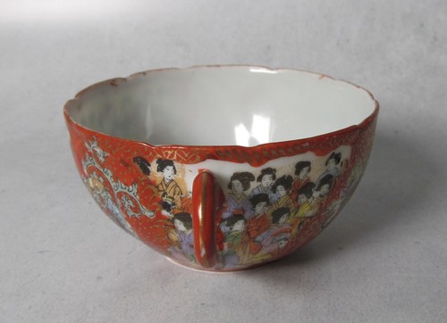 Antique Tashiro Cup & Saucer, Japanese, Handpainted Geisha Design with Moths - Picture 5 of 6