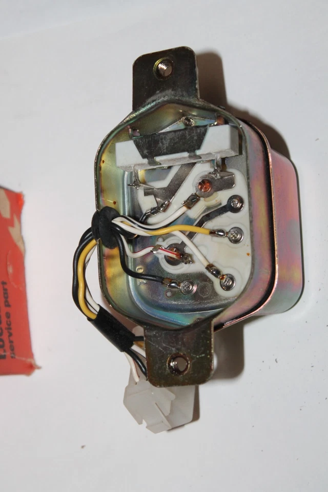 DATSUN 610/710 1973-1975 LUCAS HECHO EN JAPÓN REGULADOR DE VOLTAJE HITACHI&MITSU Foto 3 de 4