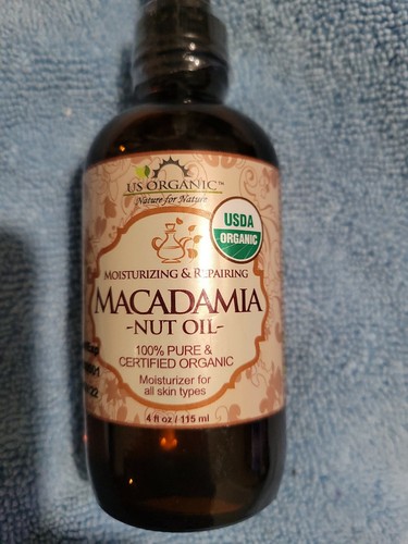 100% Pure Certified USDA Organic - Macadamia Nut Oil