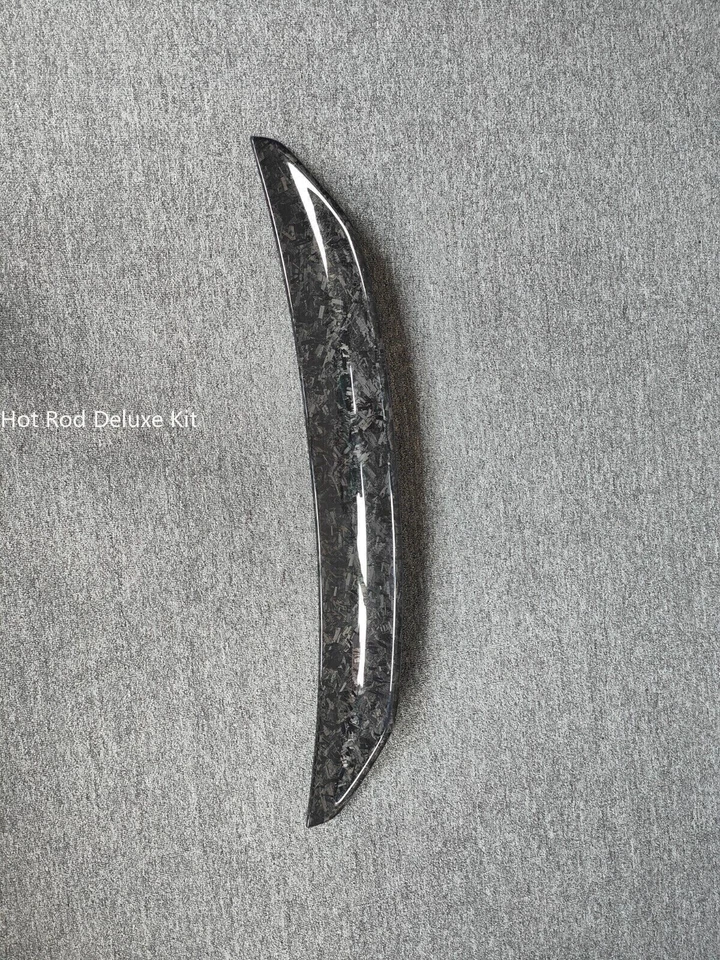 Alerón trasero de fibra de carbono Forge para Ferrari F12 Berlinetta estilo DM Foto 4 de 4