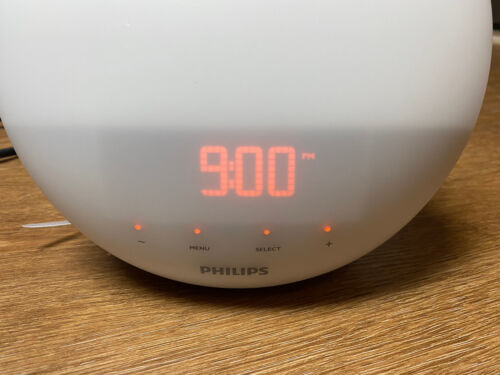 Philips Smart Sleep Wake-up Light Sunrise and Sunset HF3520 Clock/Radio READ - Picture 9 of 11