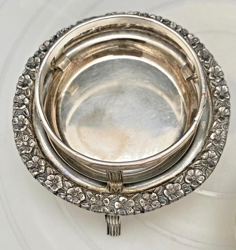 BEAUTIFUL VTG SILVER PLATED TEA STRAINER w/BASE, NOT USED, MARKED c1950 vg - Picture 6 of 11