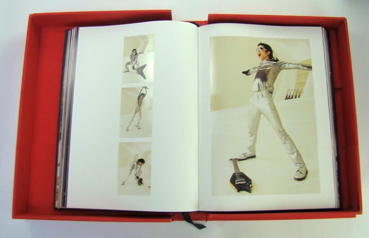 Official MICHAEL JACKSON - OPUS Photo Picture Book used very