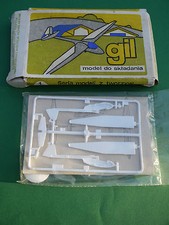 Segelflugzeug gil Flugzeug Modell DDR 1/72