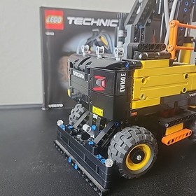 Lego Technic Volvo EW160E 42053 Set With Manual