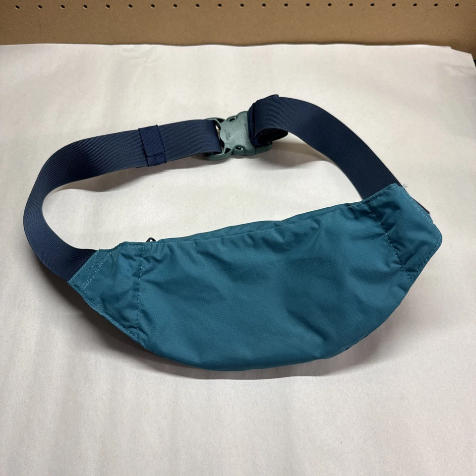 Pacote de cintura Dakine Classic quadril, azul marina - Imagem 3 de 4