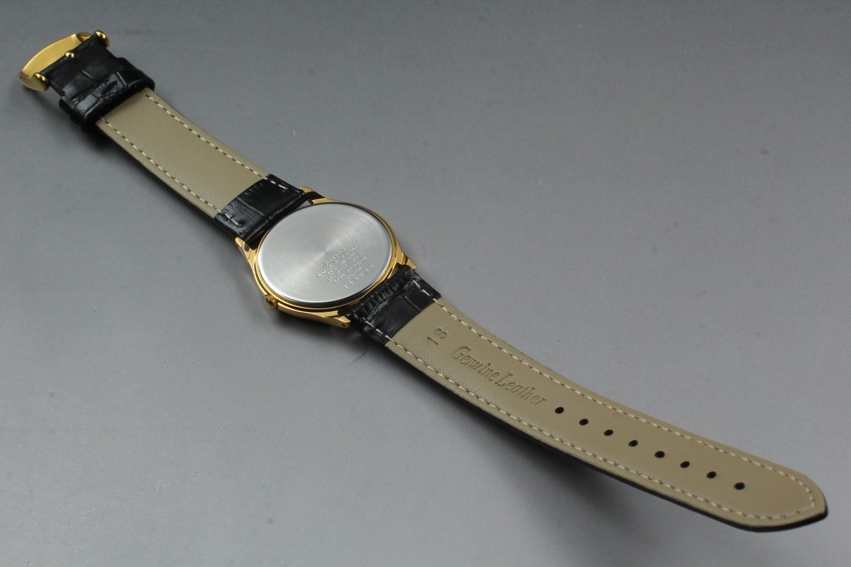 Vintage 1994 N MINT Seiko Galaxy V701-1X90 Gold Quartz Mens Watch
