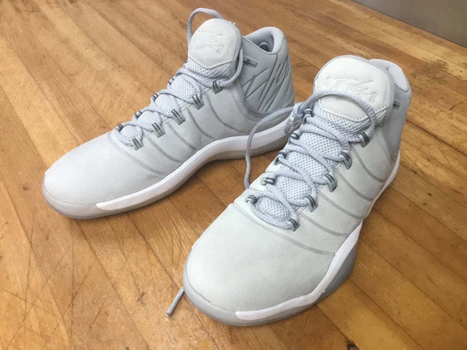 Jordan Super Fly 2017 Wolf Grey 921203-003 размер 10,5 - Изображение 3 из 4