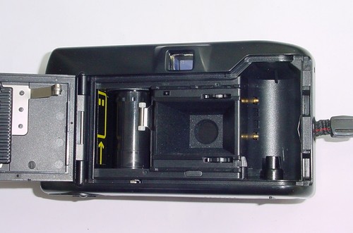 Nikon FR10 35mm Film Point & Shoot Compact Camera 34/4.5 Lens - Excellent - Picture 6 of 6