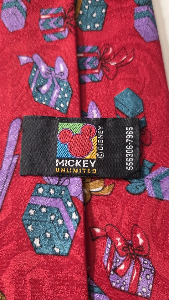 Corbata de Colección Disney Mickey Unlimited Para Hombre Navidad Mickey Minnie Pluto Foto 4 de 4