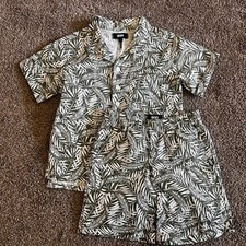 DKNY Boys 2-Piece Palm Leaf Print Shirt  Shorts Set Size 5 Green White NWOT 289