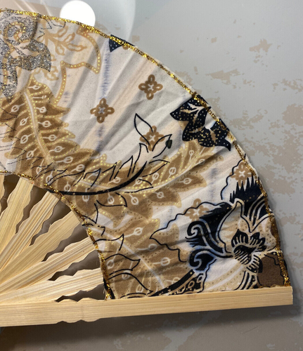 Fan Hand Bamboo Cloth White Handmade Indonesia New Avenico Summer Fashion #168 - Picture 4 of 23