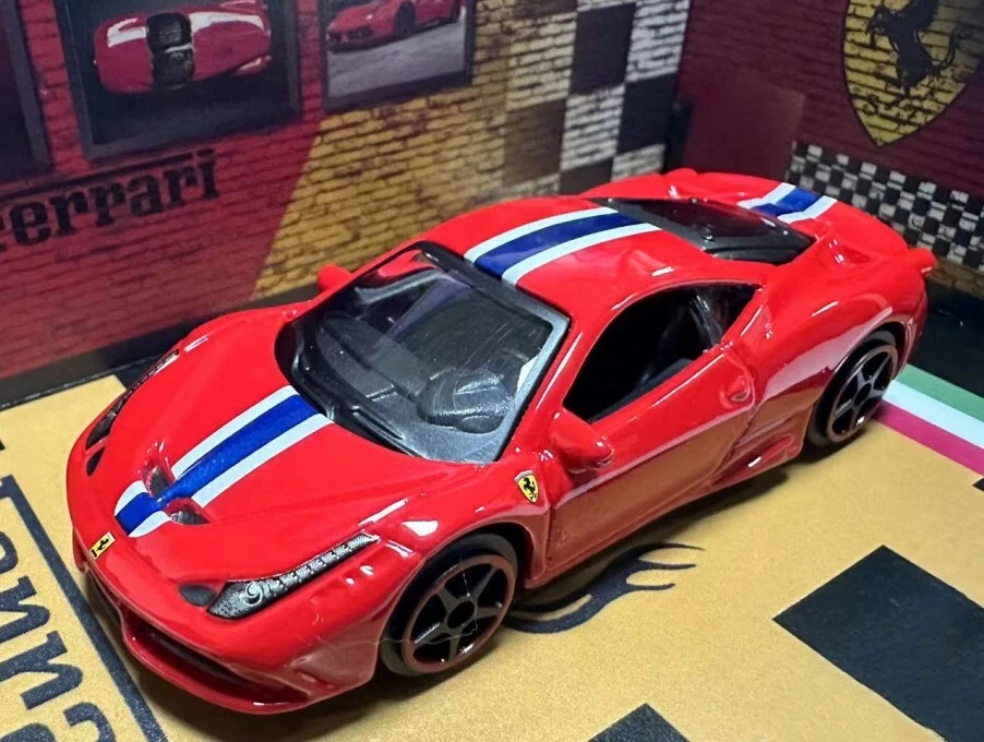 Bburago 1:64 Ferrari 458 Speciale Diecast Metal Model Car New - Image 2 of 4