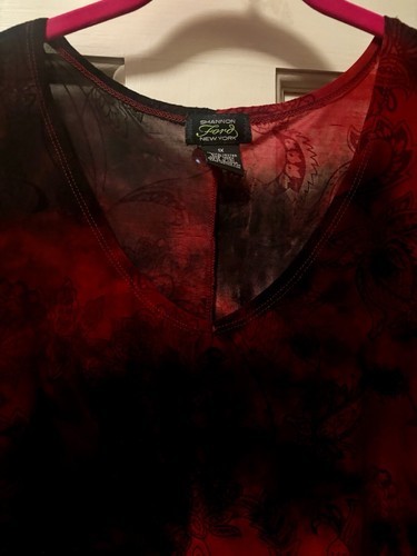 Shannon Ford New York Top/EUC/Size 1X/Long Sleeves/Black & Red Color - Picture 2 of 14